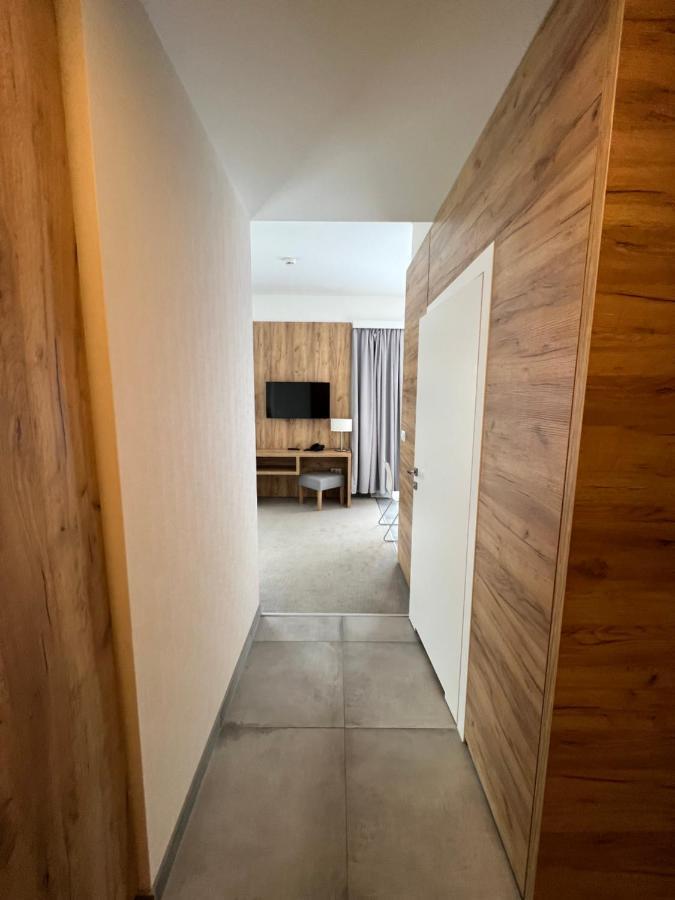 Aparthotel Apartamenty Czarna Gora 320 Сенна Экстерьер фото
