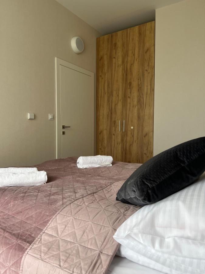 Aparthotel Apartamenty Czarna Gora 320 Сенна Экстерьер фото